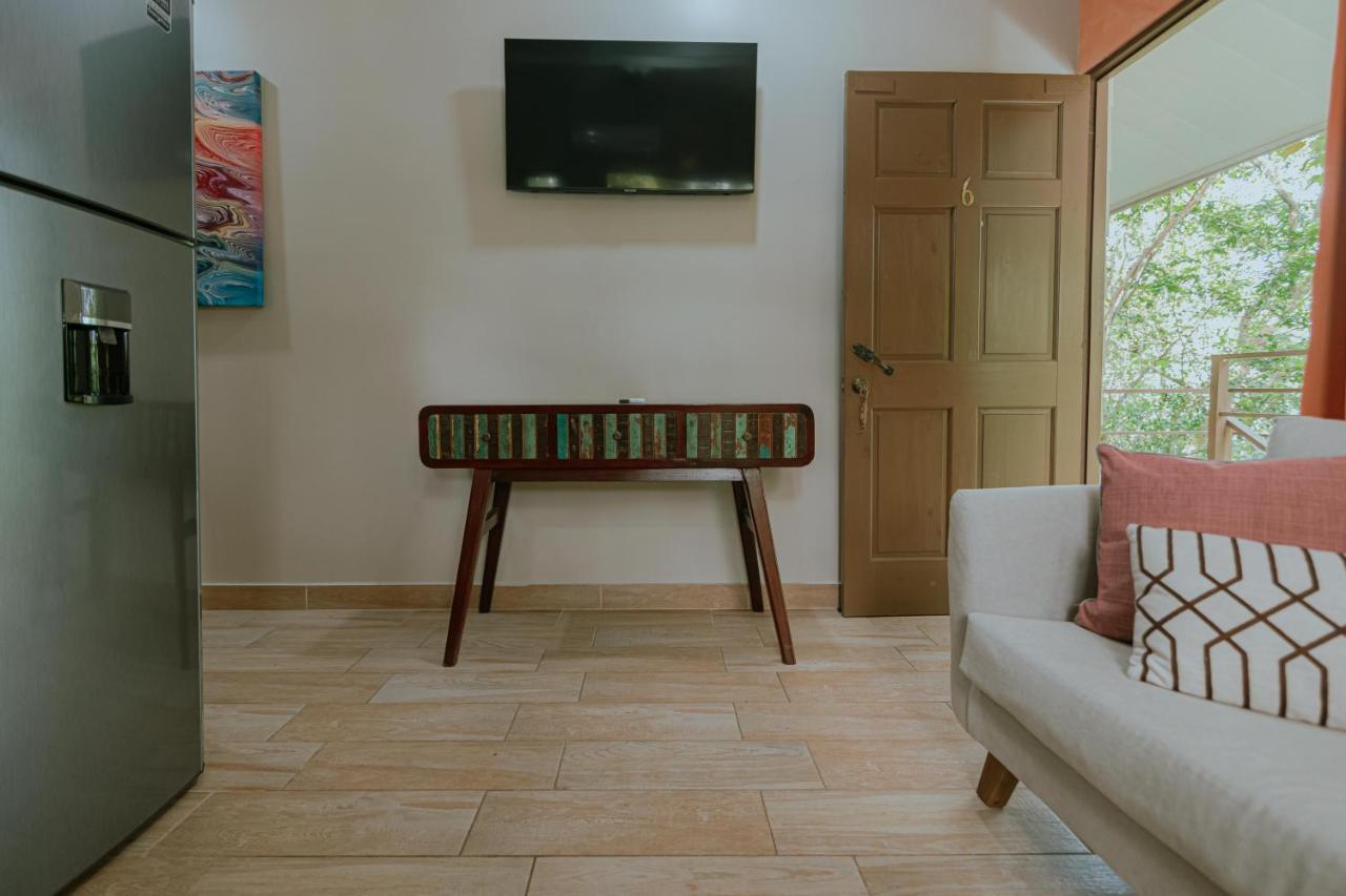 Oasis Diverse Adult Retreat Quepos Exterior foto